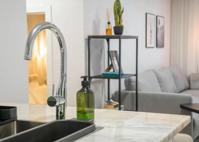 Oasis Avenida Da Republica * فيلا نوفا دي غايا